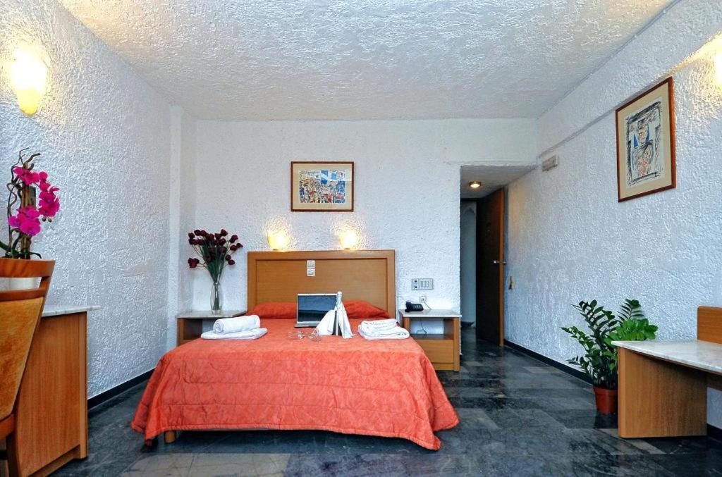 Karteros Hotel 외부 사진