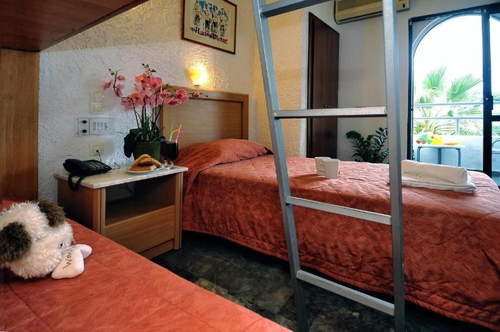 Karteros Hotel 외부 사진