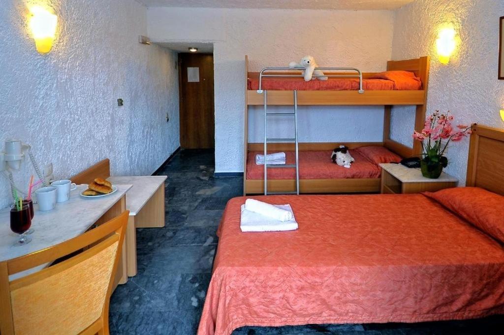 Karteros Hotel 외부 사진